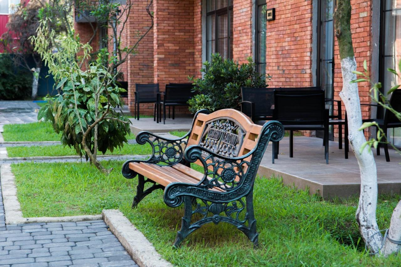 Citron Cottages บาทูมิ ภายนอก รูปภาพ