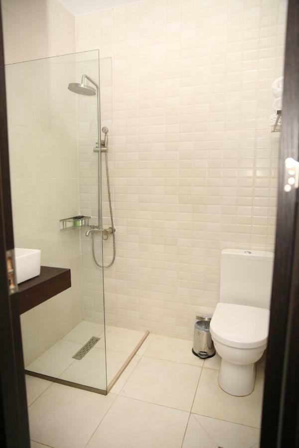 Citron Cottages บาทูมิ ภายนอก รูปภาพ