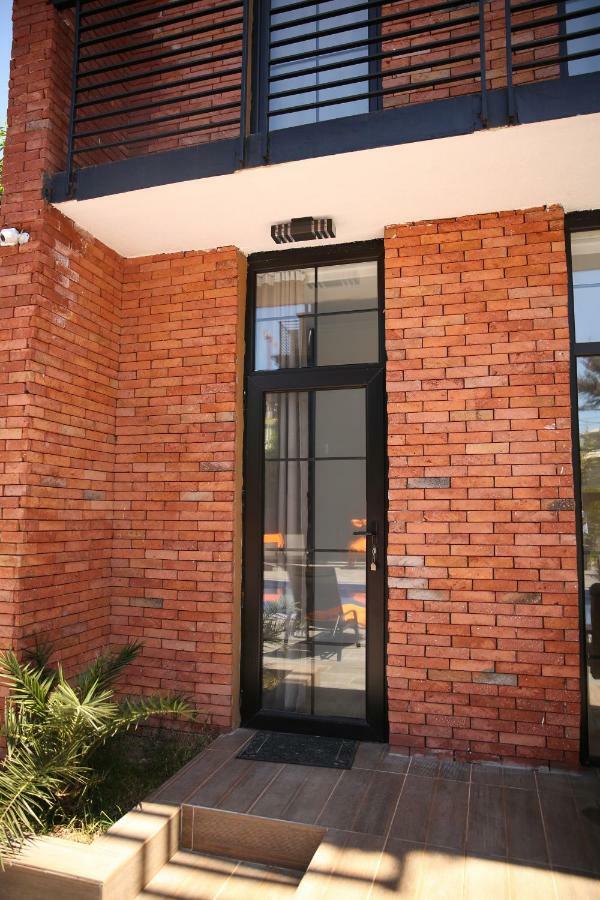 Citron Cottages บาทูมิ ภายนอก รูปภาพ